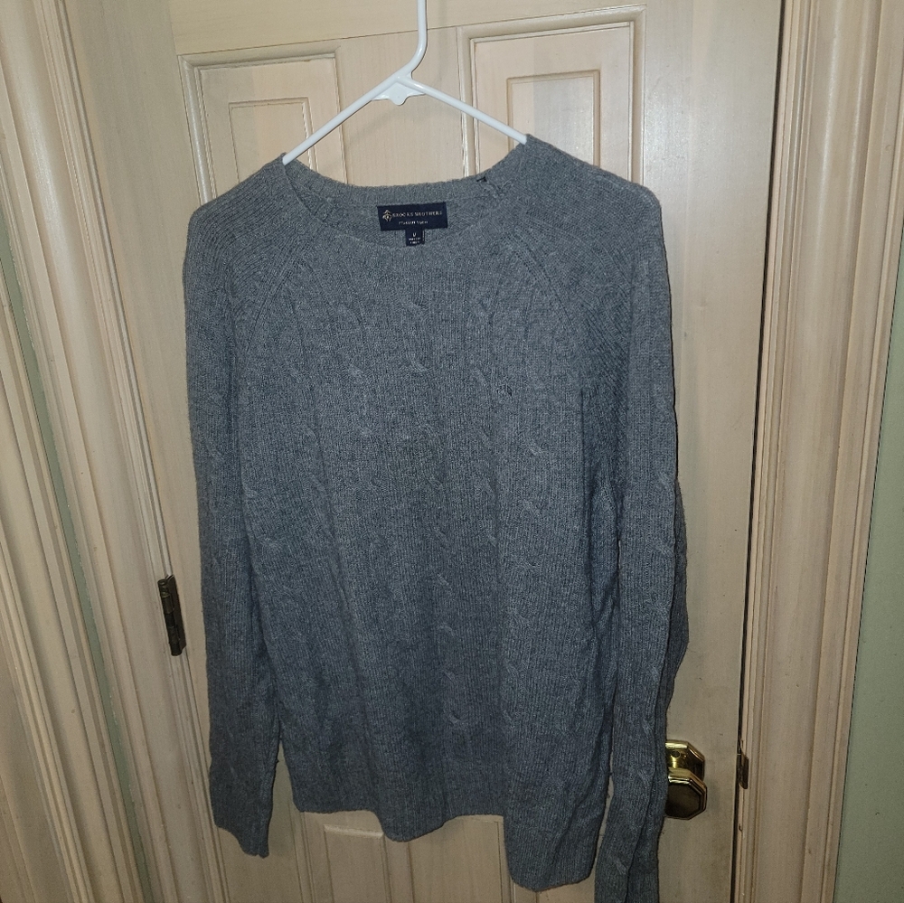 Mens Sz M Brooks Brothers Italian Yarn Lambswool Gray Cable knit Sweater